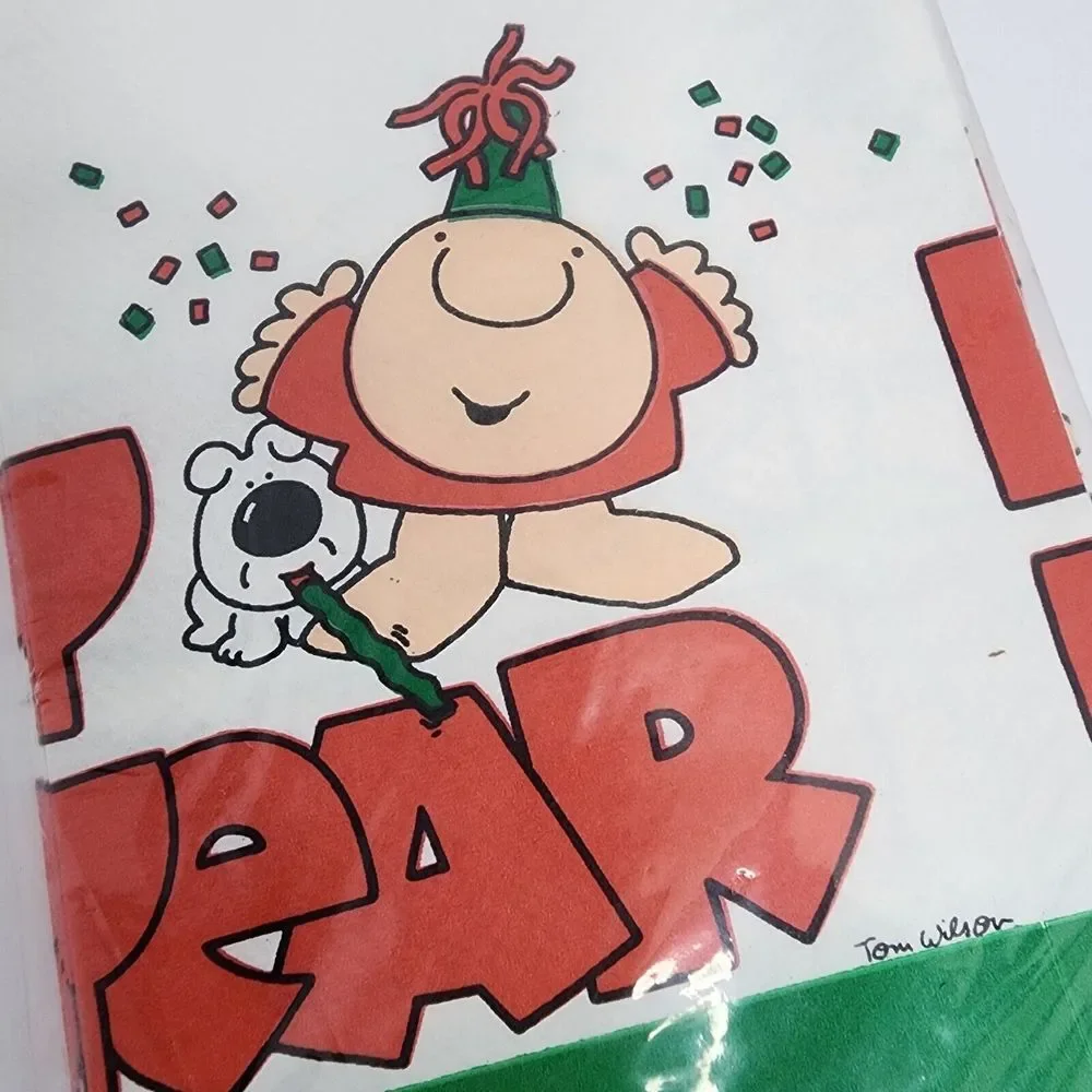 American Greetings Ziggy Happy‎ New Year Table Cover Decor